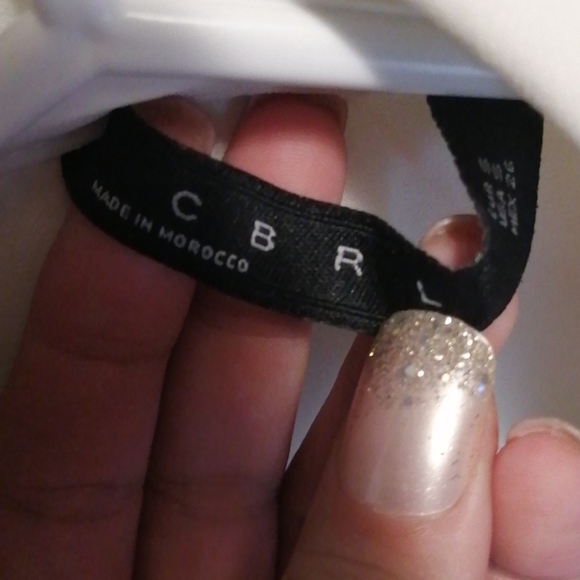 Sleeveless blouse - Picture 8 of 8